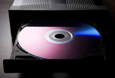 《最后的生还者》PC版奇葩Bug：艾利倒挂旋转